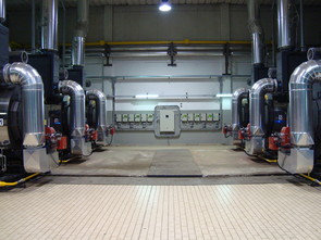 Anlage in Piacenza erstellt von der Fa. Baltur mit 6 Brennern und ETAMATIC OEM mit CO/O2-Regelung.